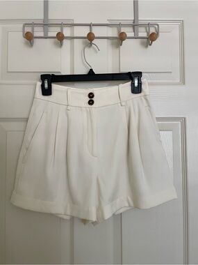 Reiss Cream Tailored Ember Shorts